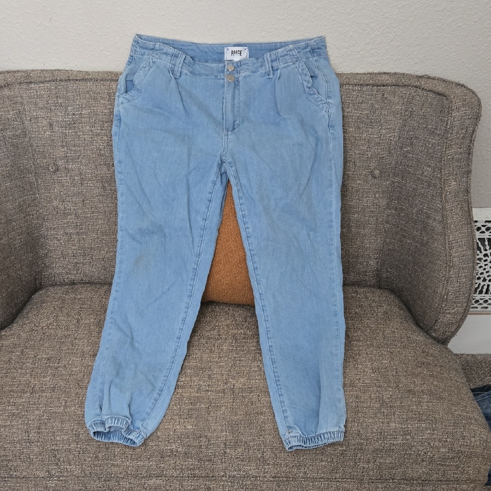 PINK Victoria's Secret Light Blue Ankle Jeans